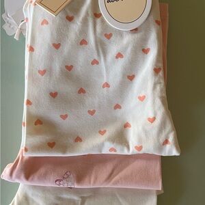 Doe a Dear Heart Print capri leggings- 3 pair White and Pink